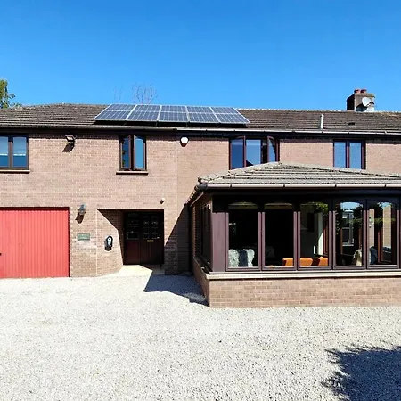 Holiday home Yewtree House Penrith