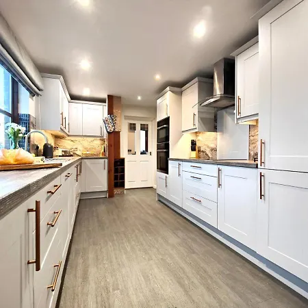 Yewtree House Holiday home