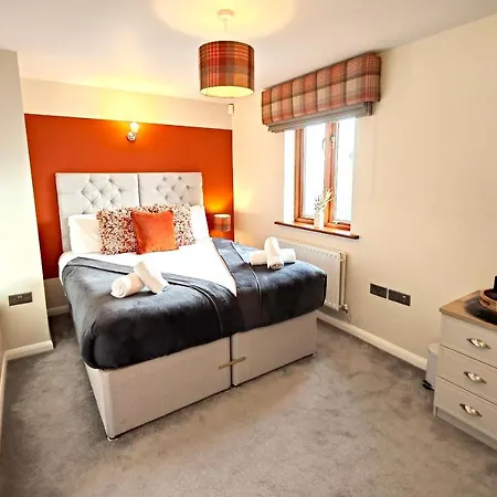Yewtree House